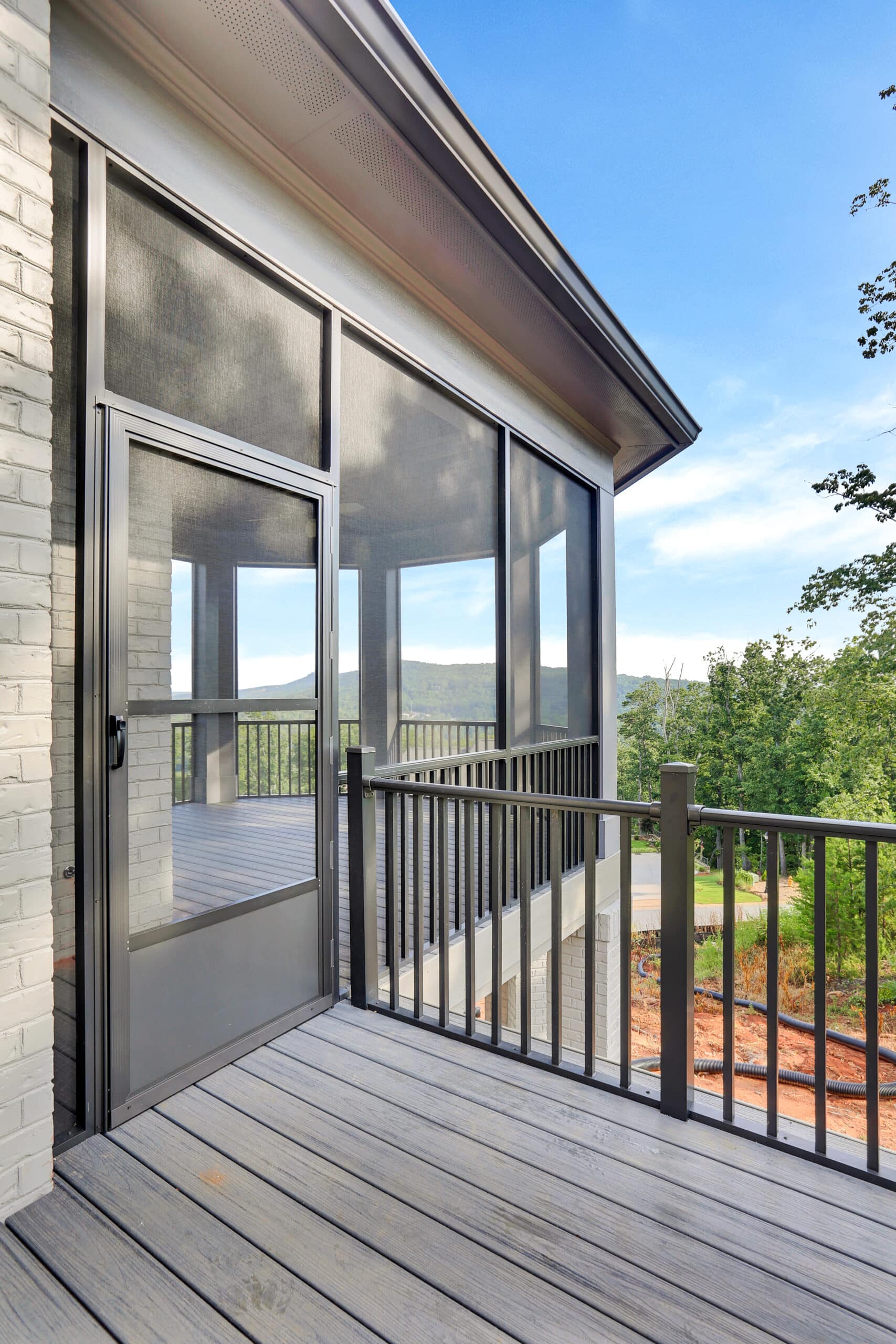 Screened-In Porches in Greenville, SC 8