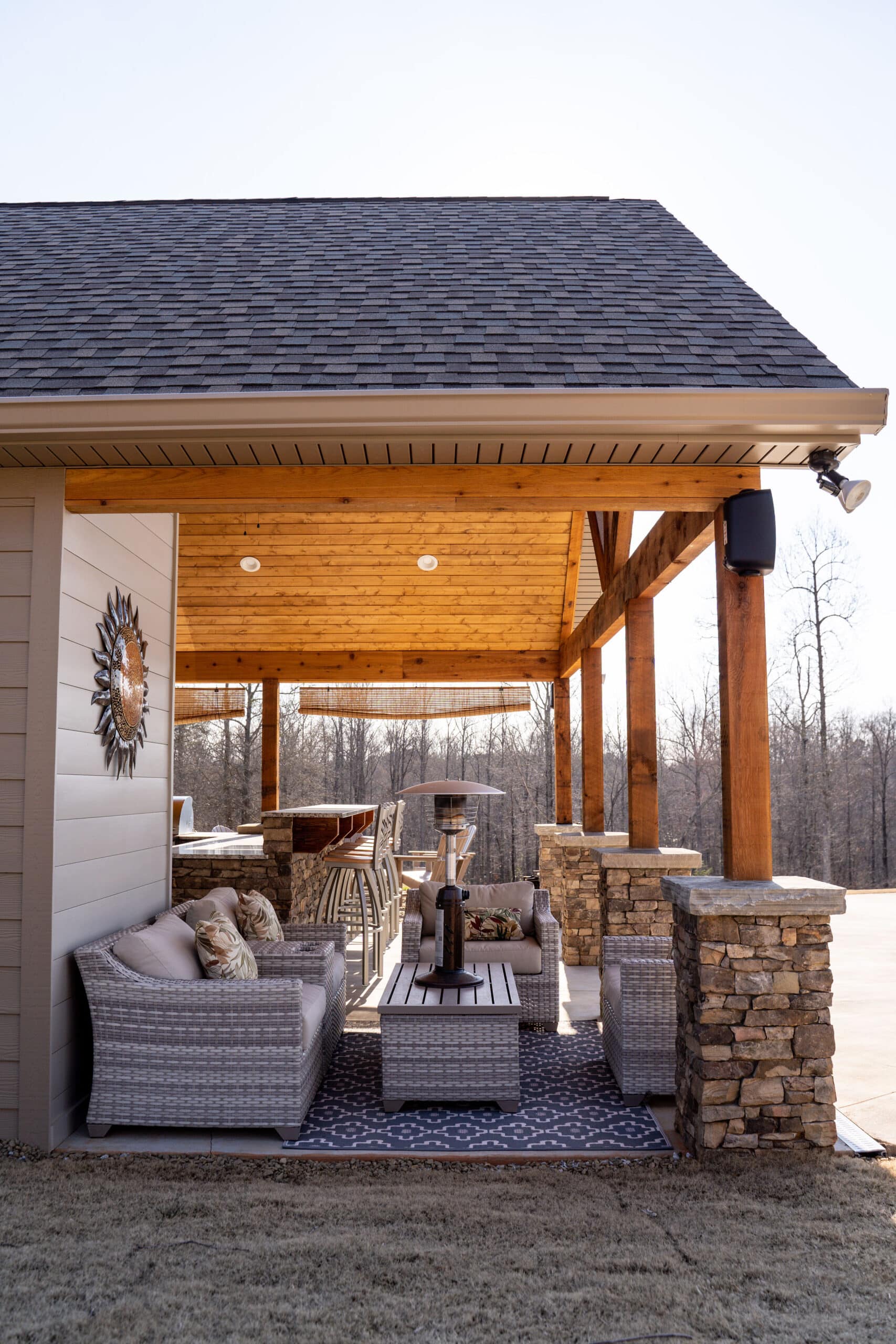 Outdoor Kitchens 12