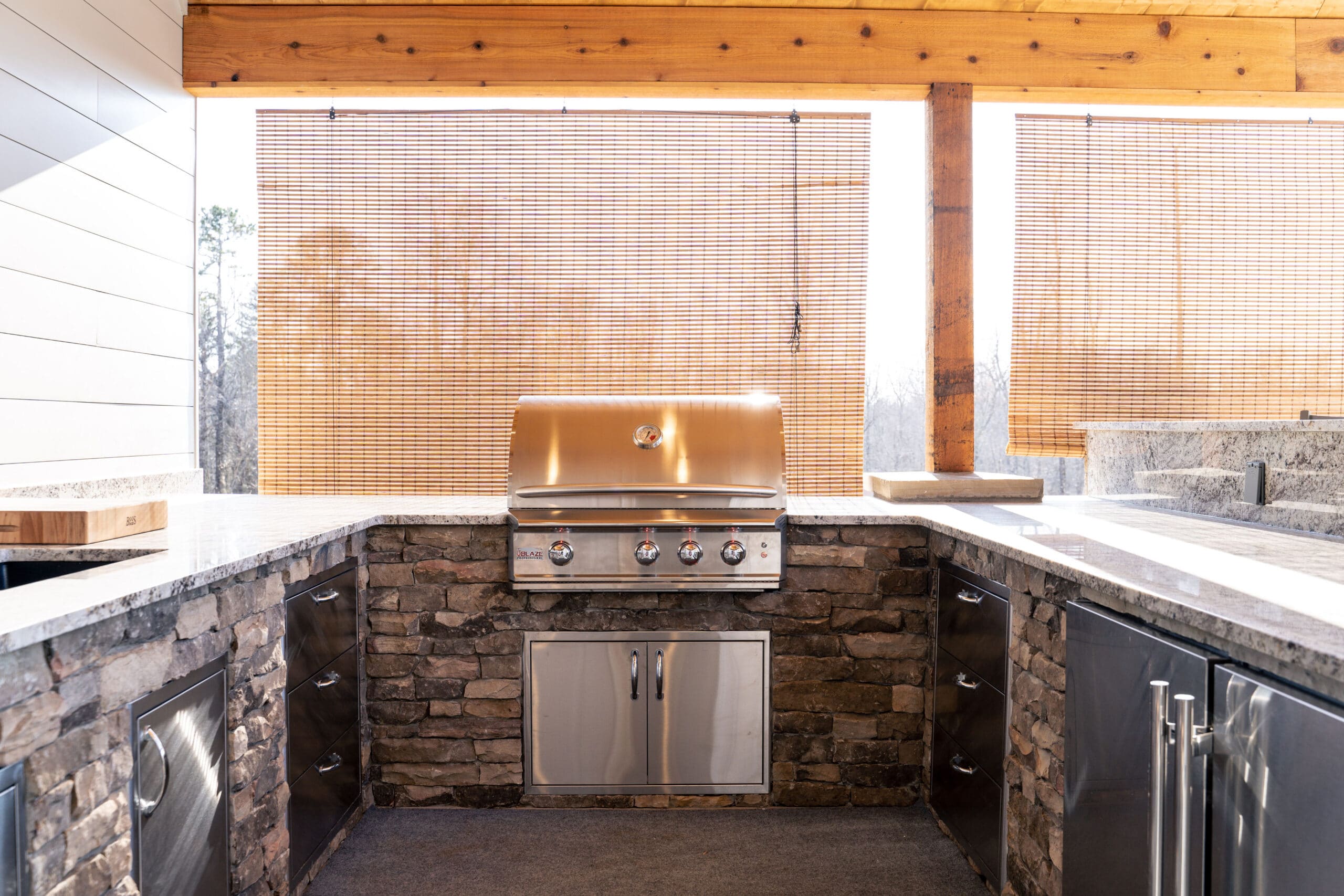 Outdoor Kitchens 10