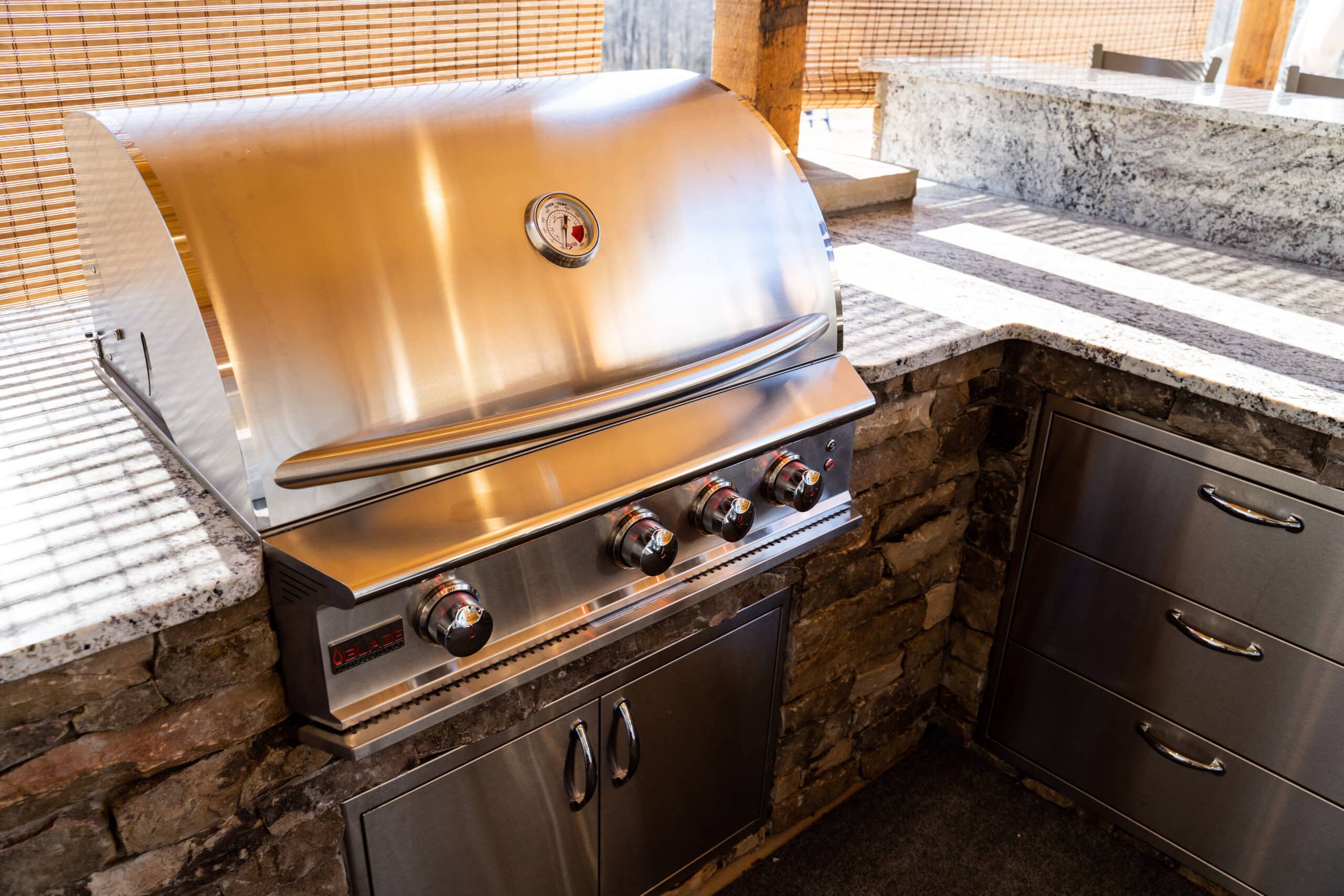 Outdoor Kitchens 8