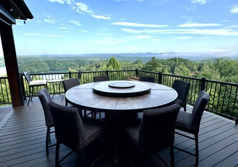 Pickens screened porch
