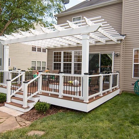 Trex-Pergola-Attached-on-Deck